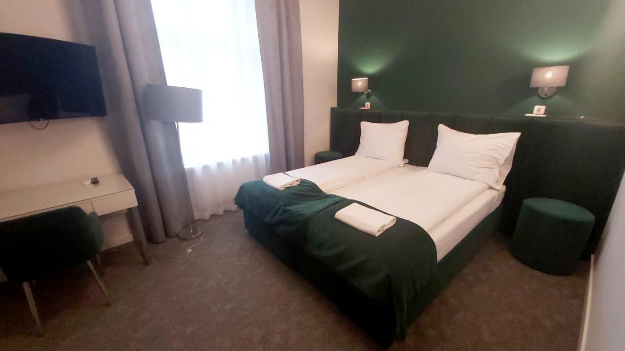 Aparthotel Stara Biblioteka Breslavia Esterno foto
