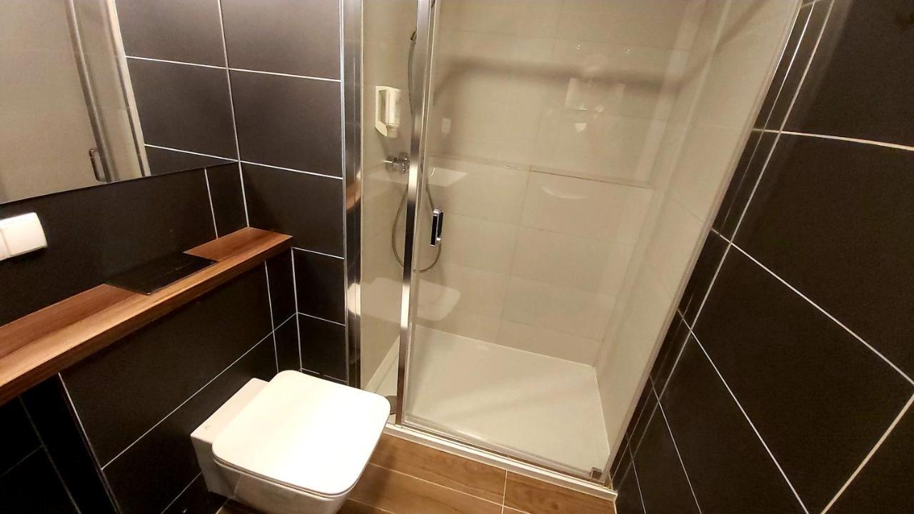 Aparthotel Stara Biblioteka Breslavia Esterno foto